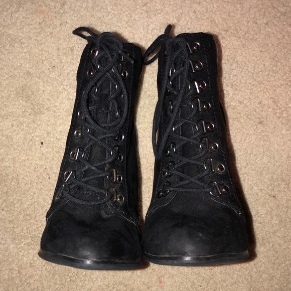 Forever 21 Faux suede lace up stiletto booties - Picture 3 of 8